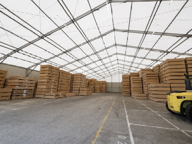 grand chapiteau de stockage ESPACE STOCKAGE